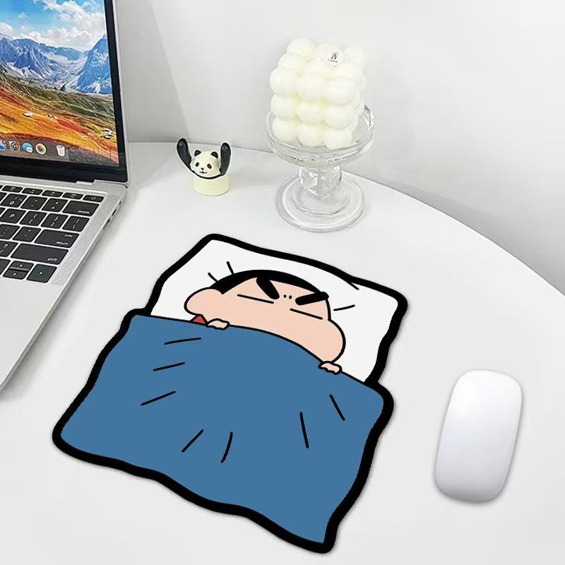 Cute Crayon Shinchan Mouse Pad - Pc Gaming Girl ulasan dan harga